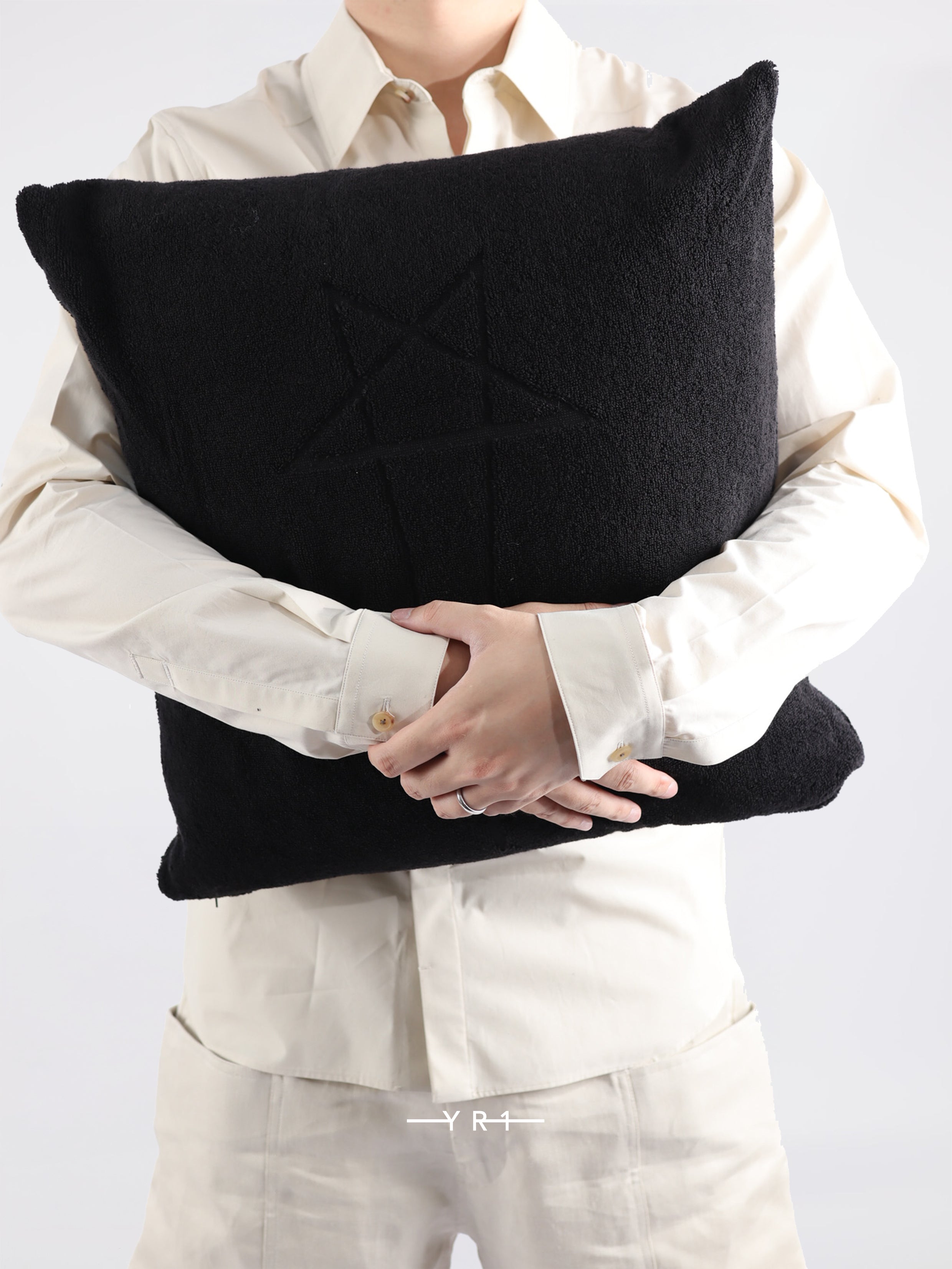 RH Beach Pillow-Blk RICK OWENS