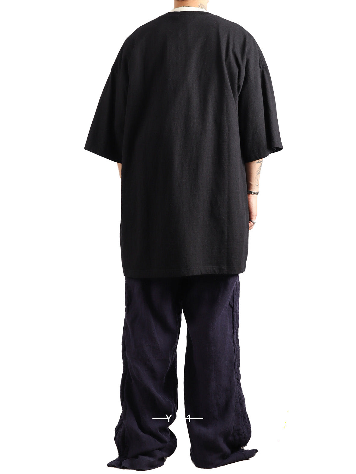 4893-3-Black UNDERCOVER