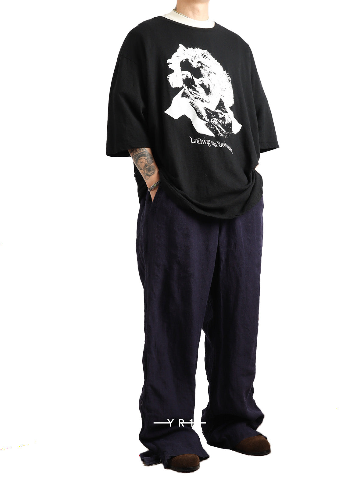 4820-2-Black UNDERCOVER