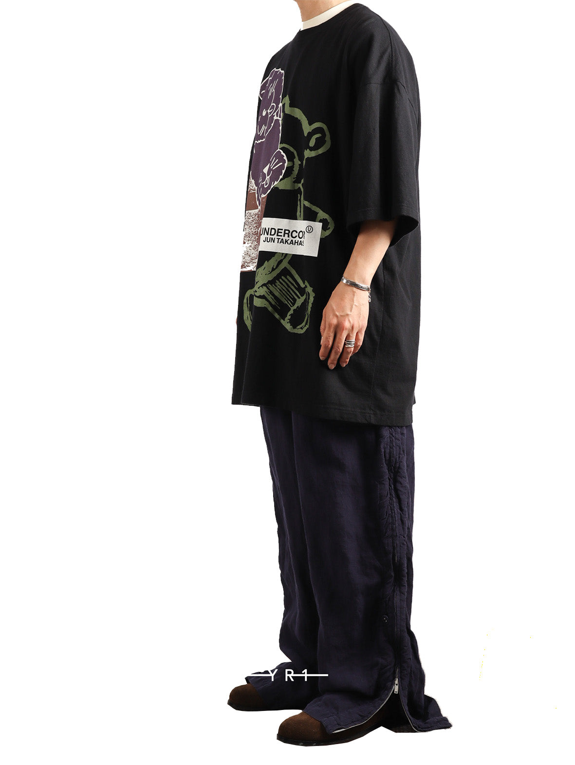 4893-3-Black UNDERCOVER