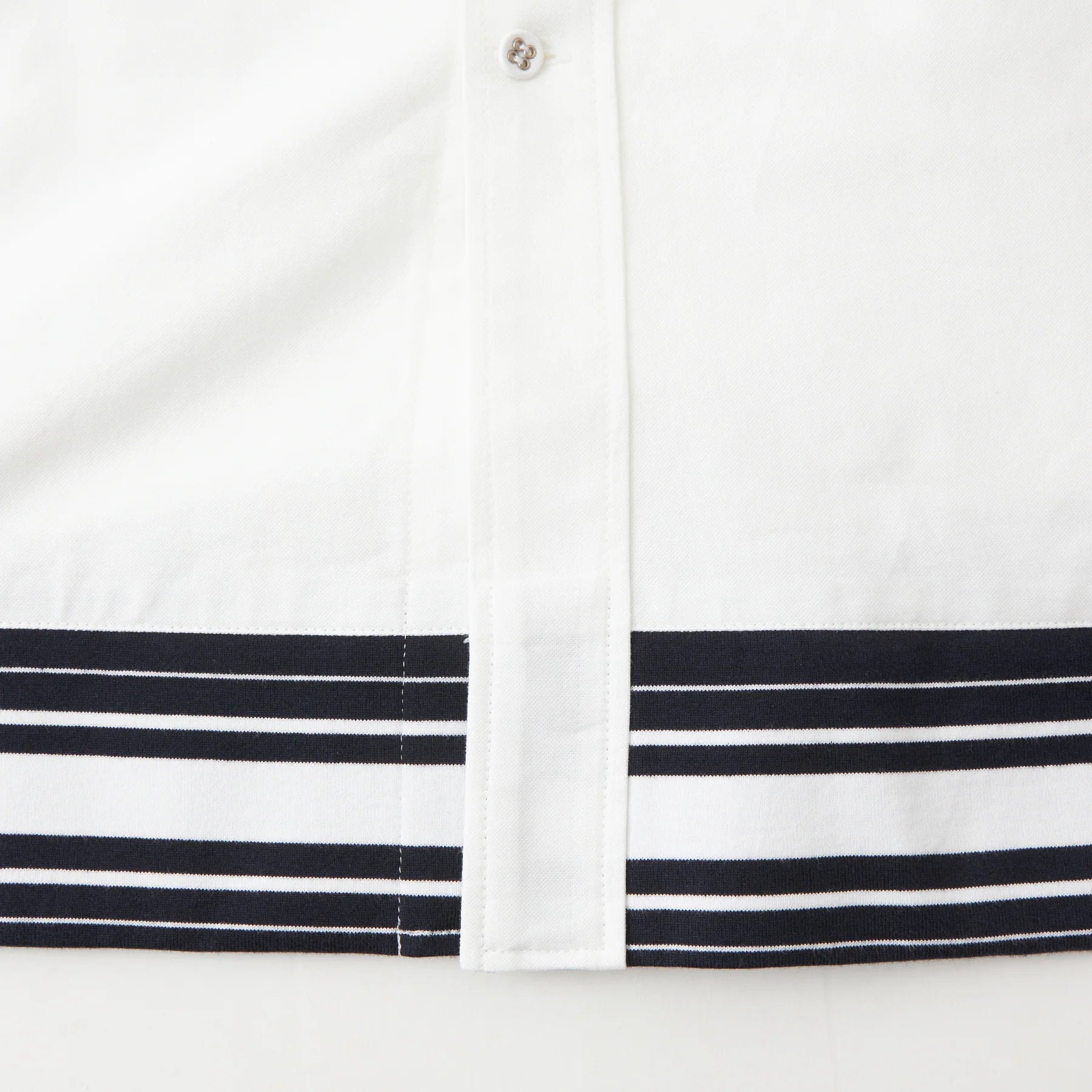 Wide Gusset Sleeve Box Stripe Shirt WHITE MOUNTAINEERING