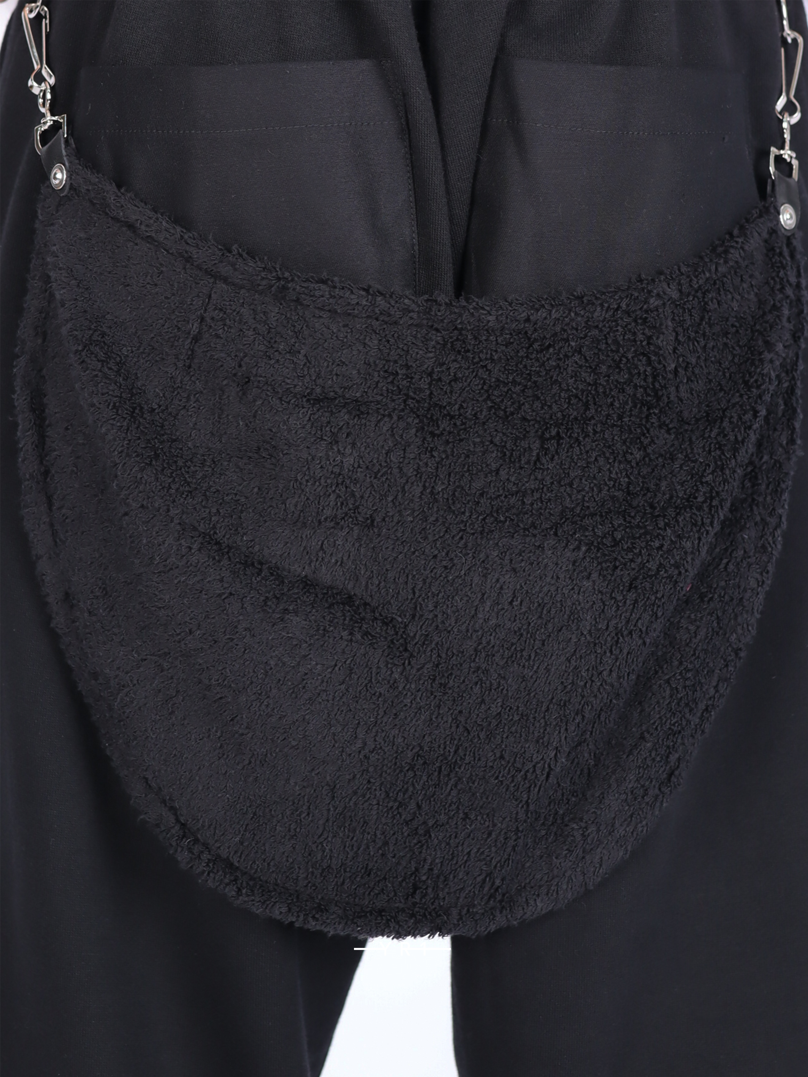 4510-Black UNDERCOVER