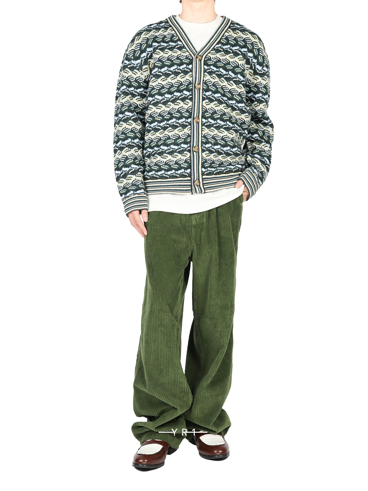 Boxy Coogie Cardigan