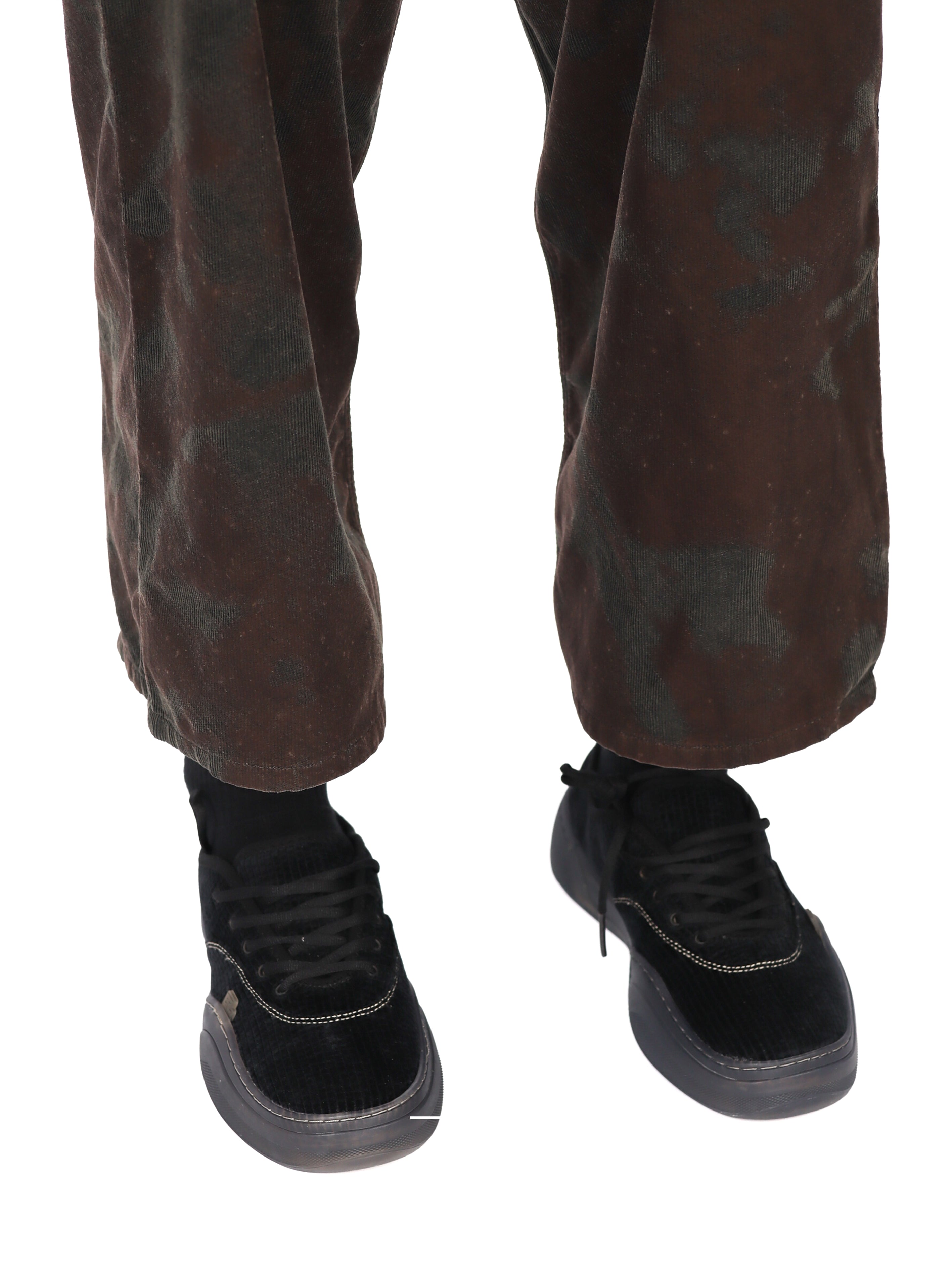 Unisex Corduroy Coupe Sneakers-Blk