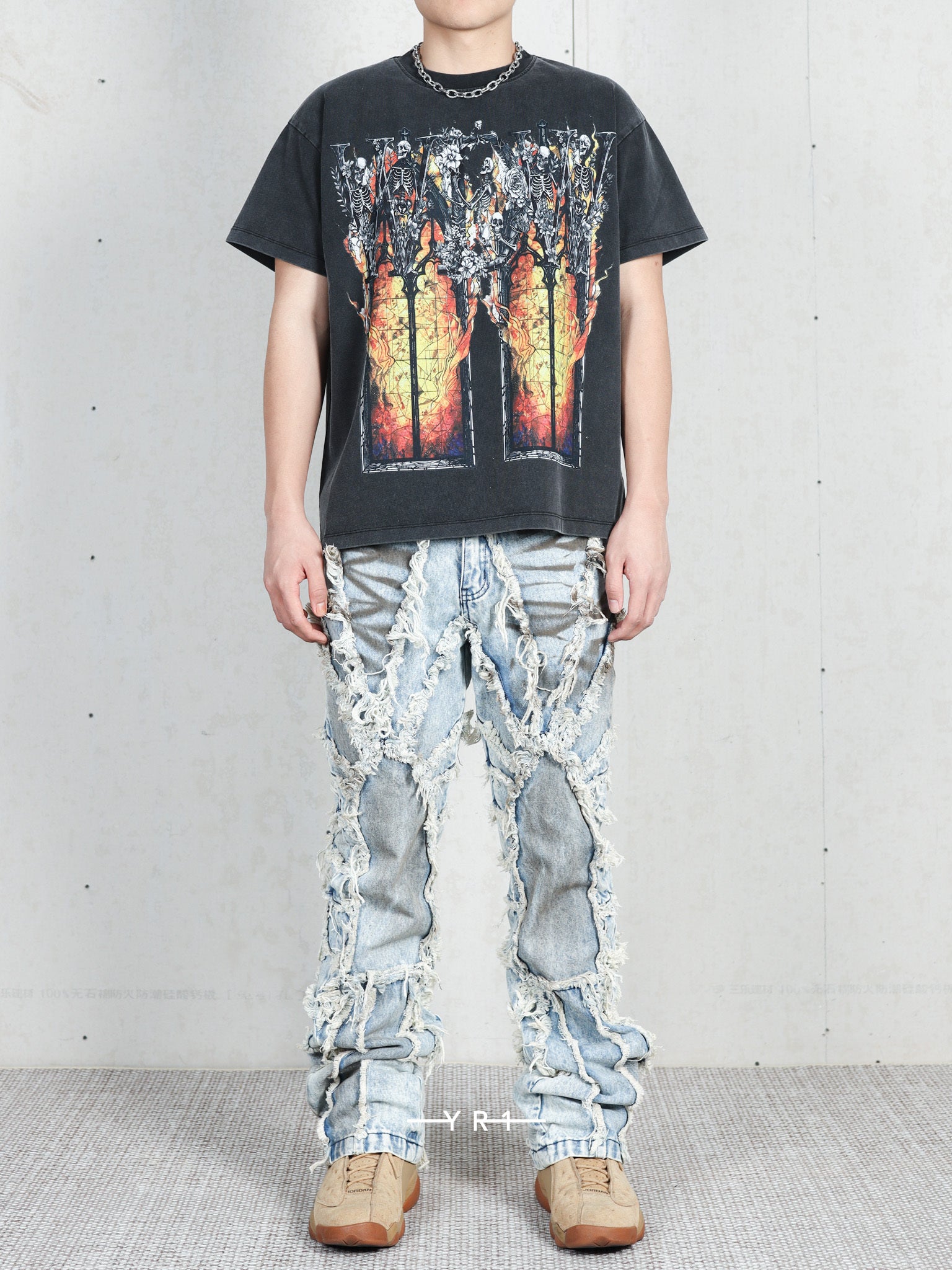 Window Ray Denim WHO DECIDES WAR