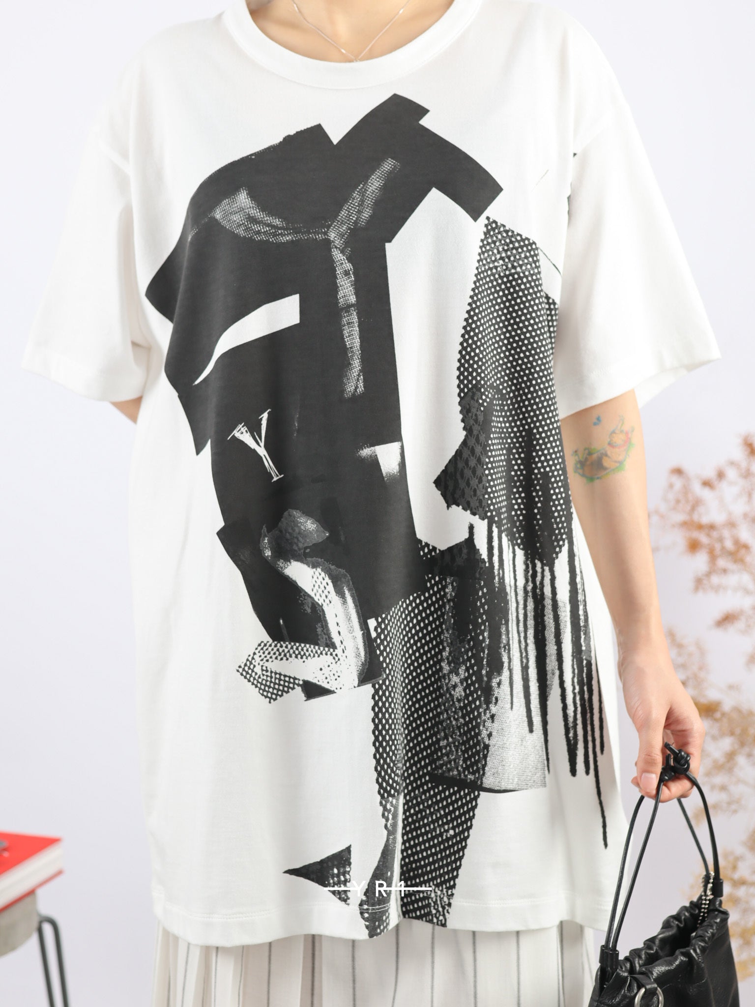 ys-Round Neck Short Sleeve T-A Y'S