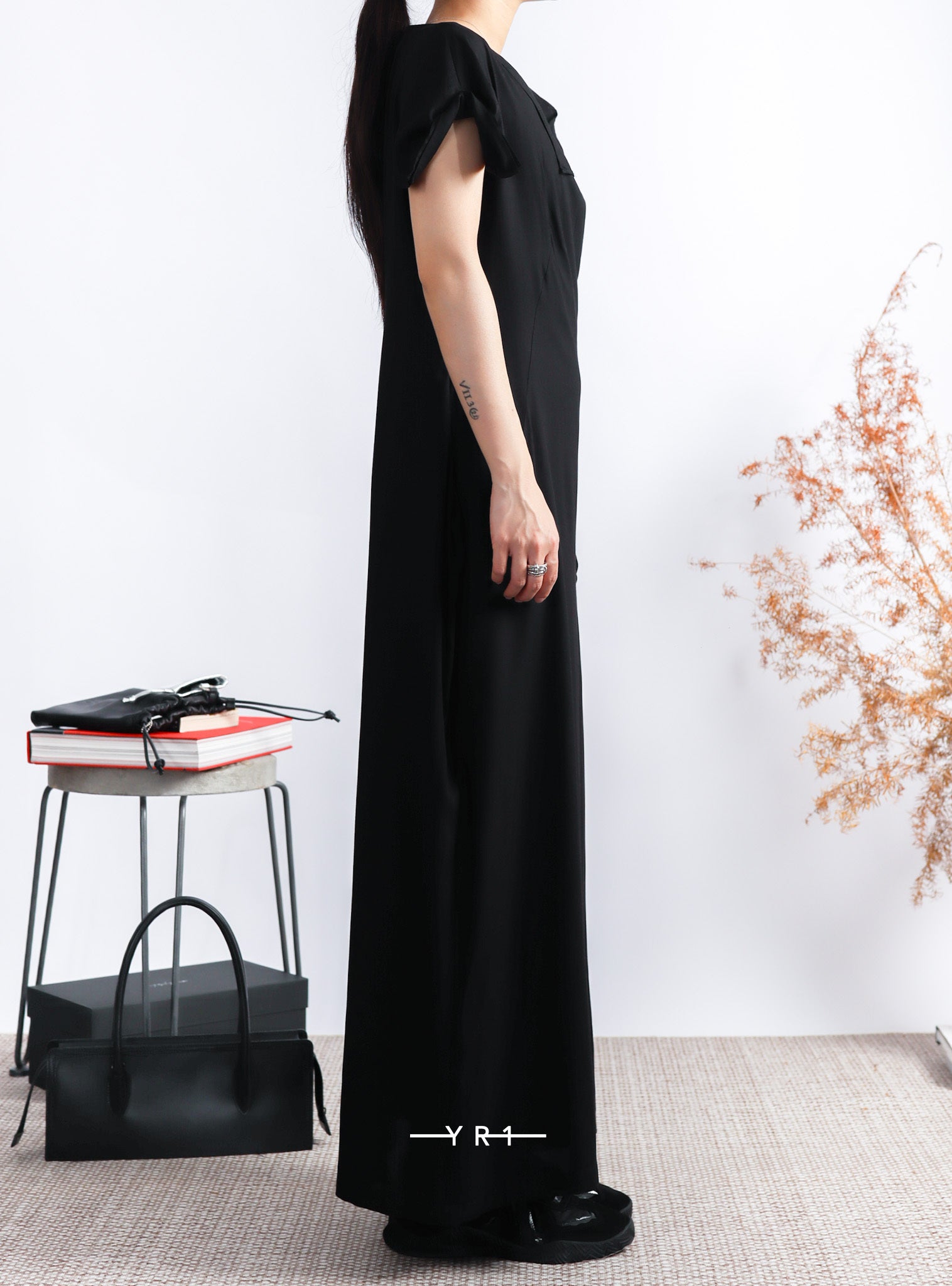 ys-U-Square Neck D Y'S