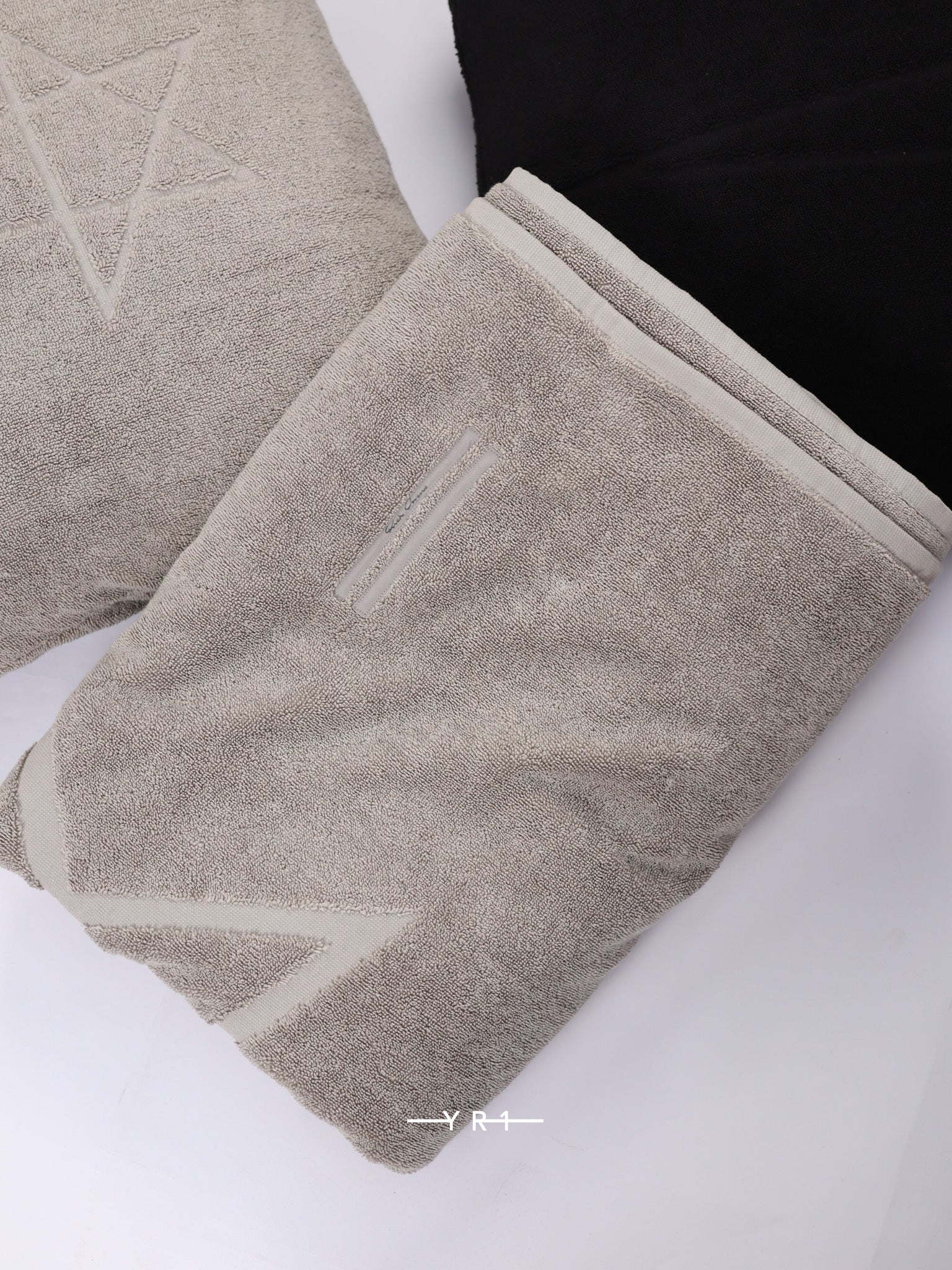 RH Beach Towel-Prl RICK OWENS