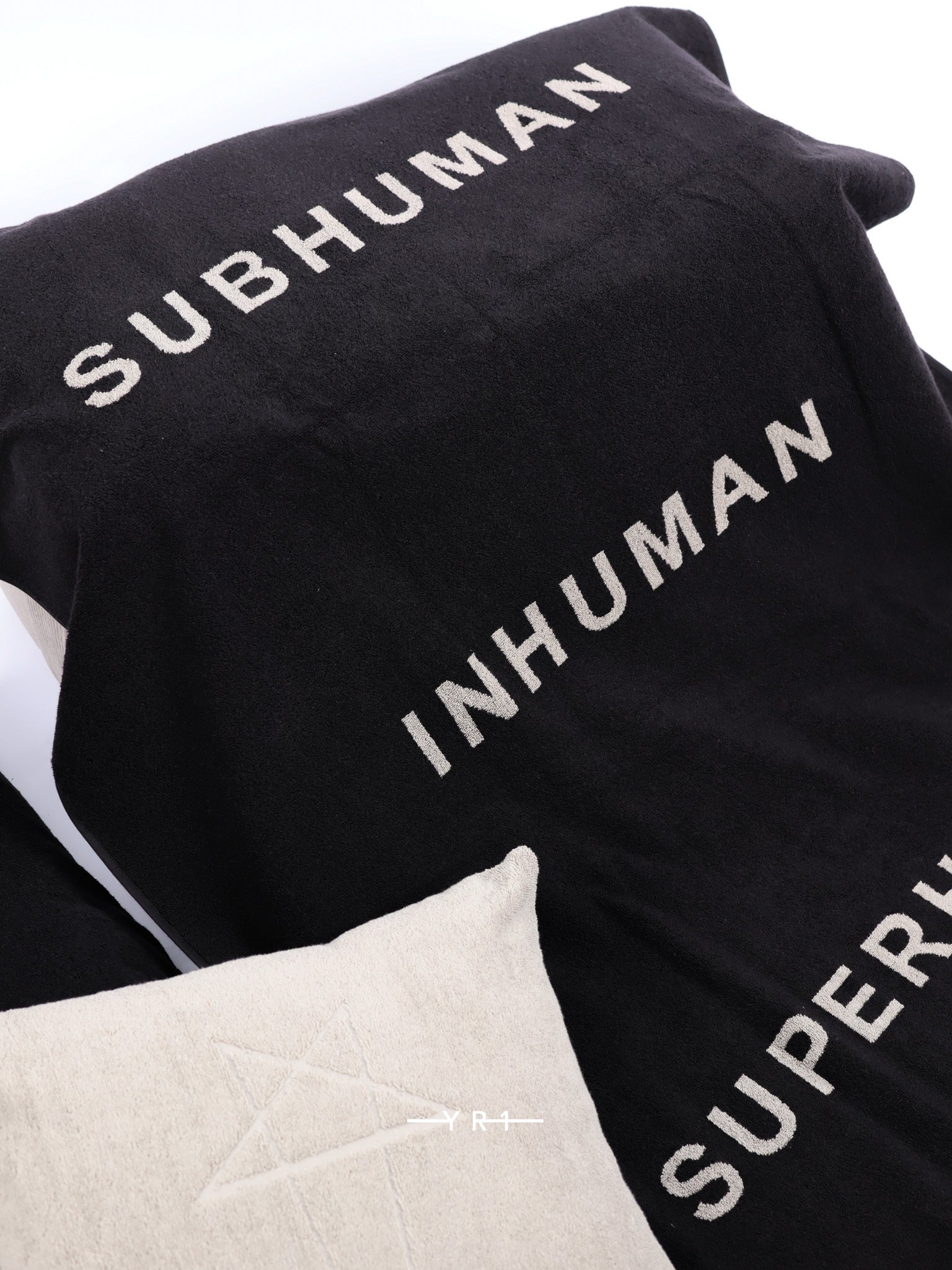 RH Beach Towel-B：L/Prl RICK OWENS