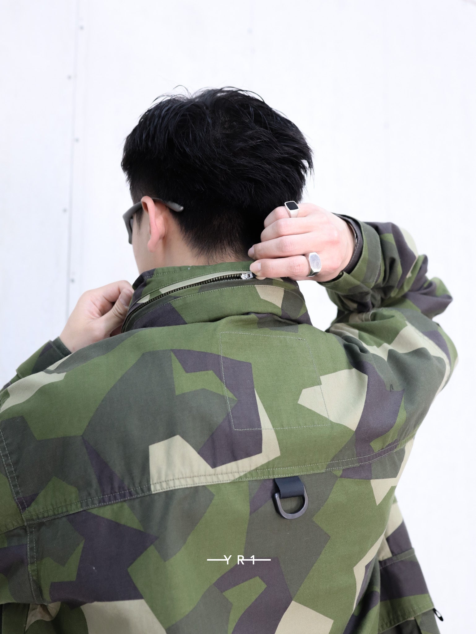 Wm×Wild Things SCC Short Jacket WHITE MOUNTAINEERING