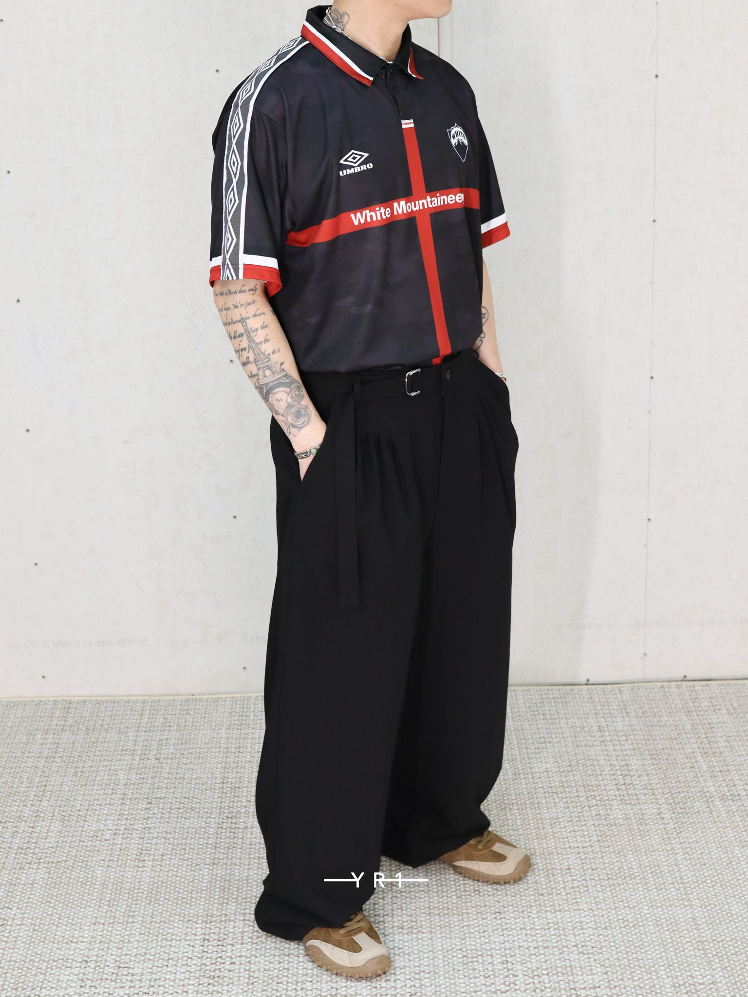 4 Tuck Wide Pants WHITE MOUNTAINEERING