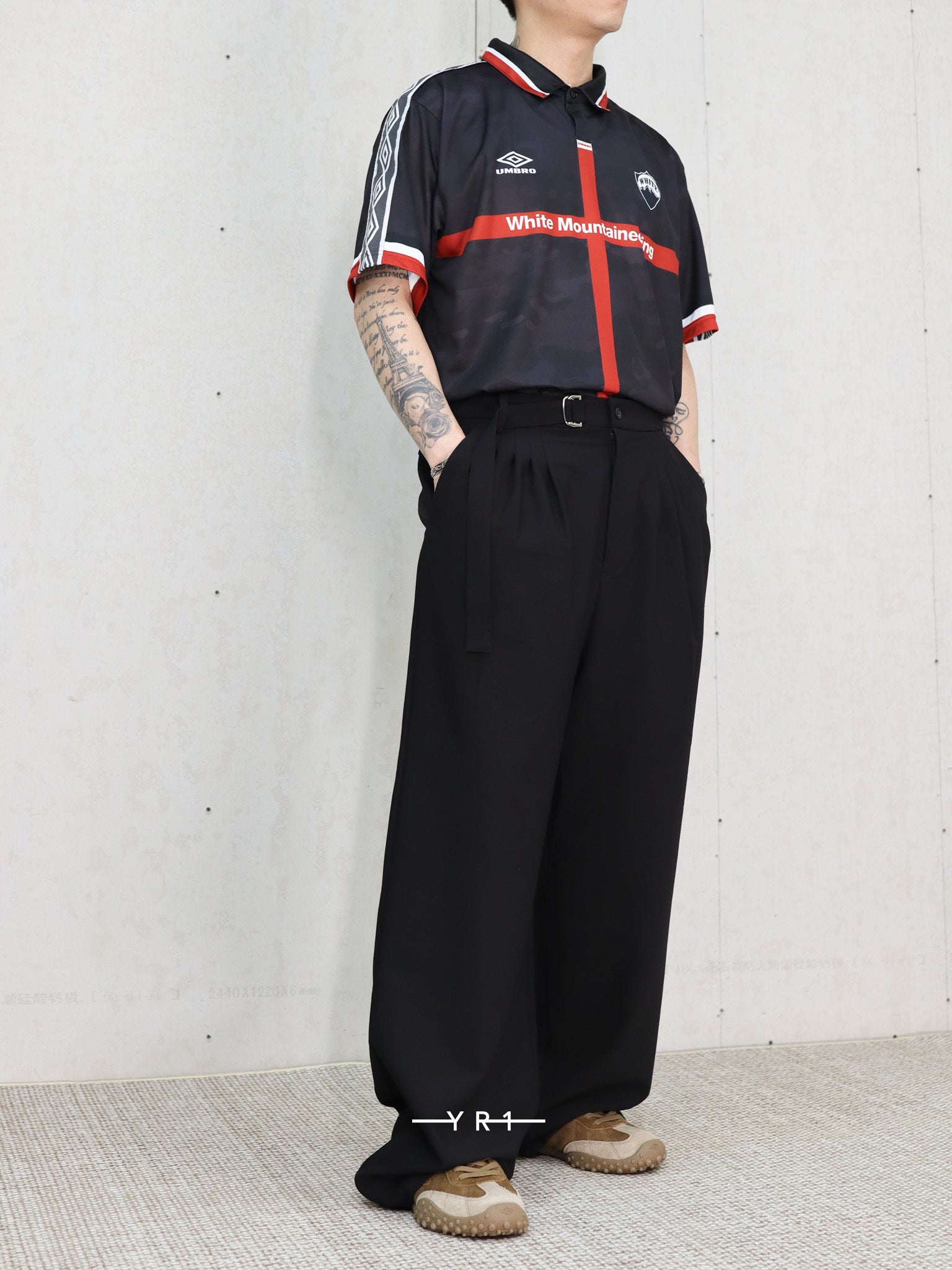4 Tuck Wide Pants WHITE MOUNTAINEERING