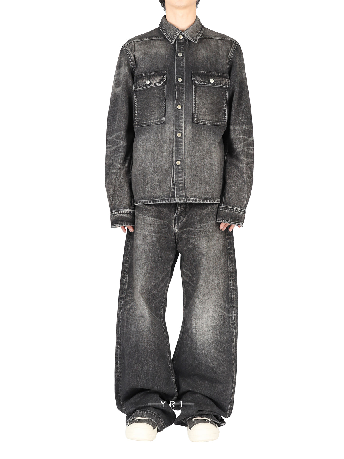 DL Cropped Outershirt