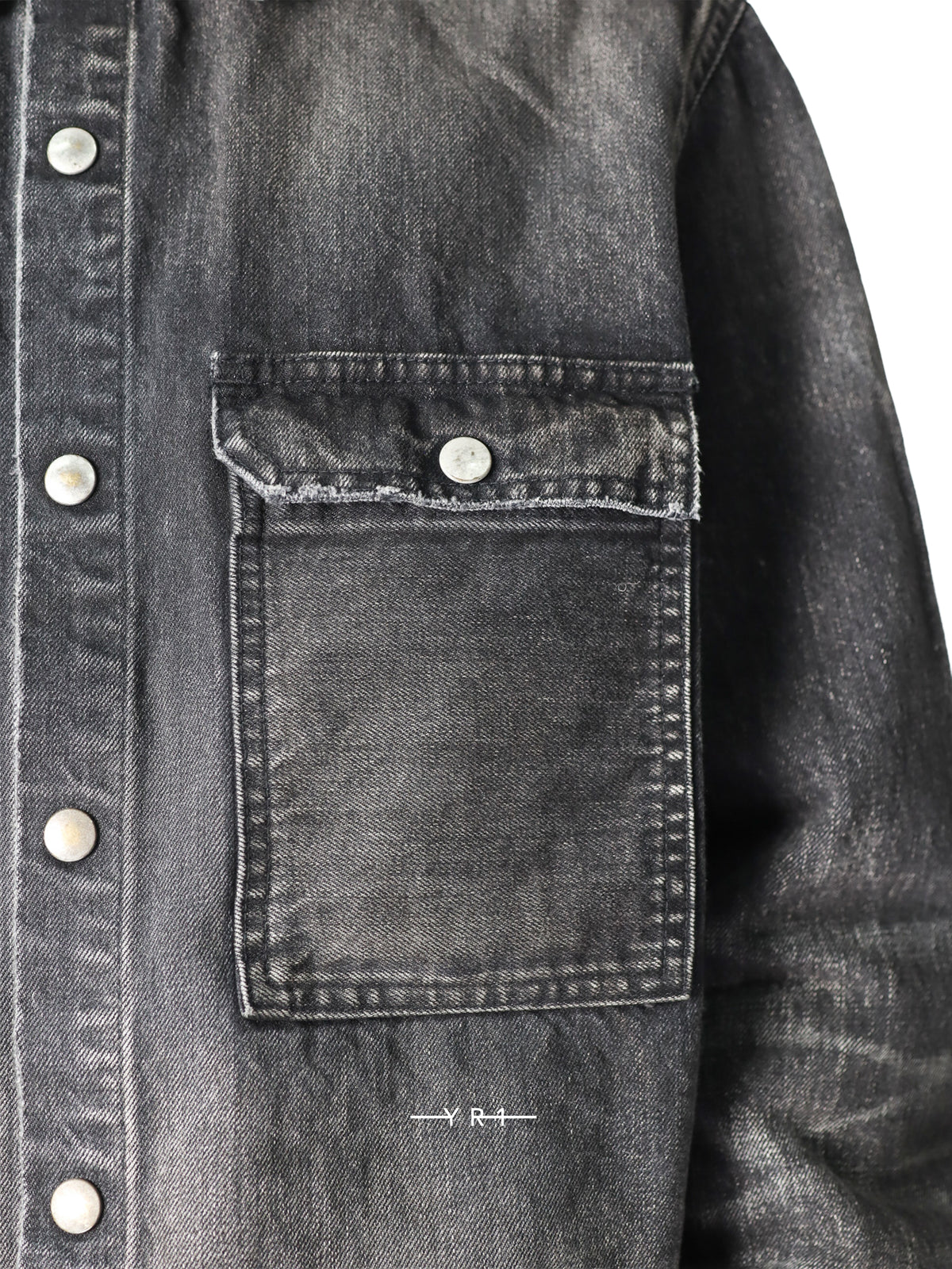 DL Cropped Outershirt