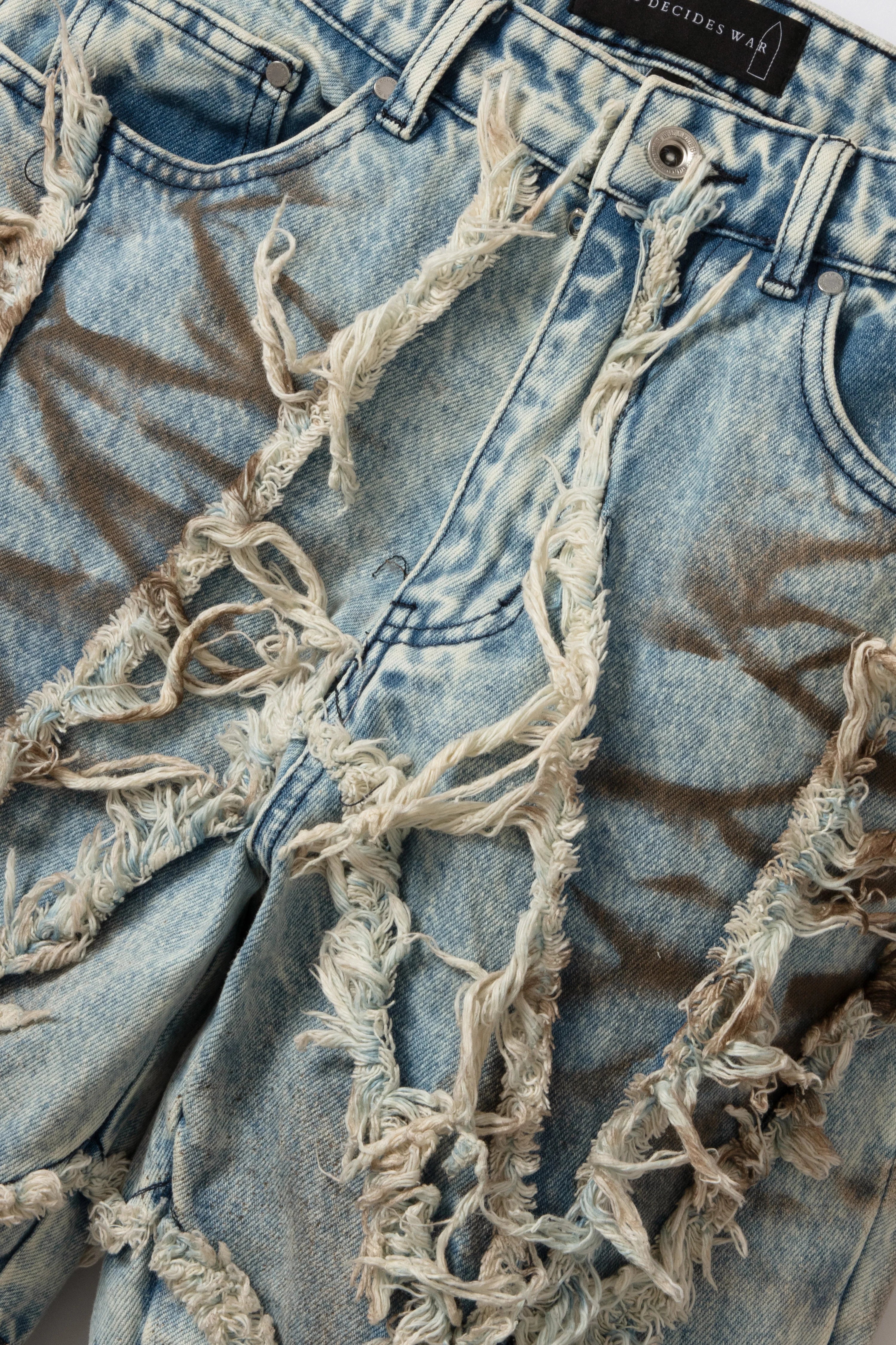 Window Ray Denim WHO DECIDES WAR