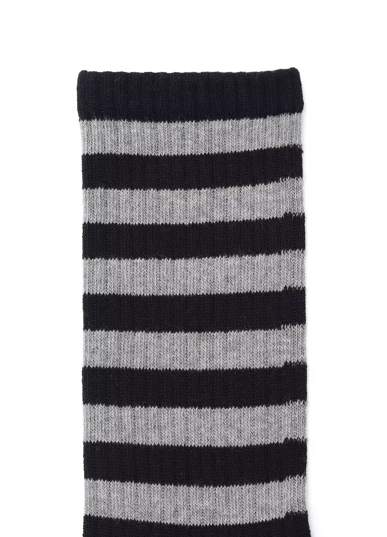 Staggered Border Socks