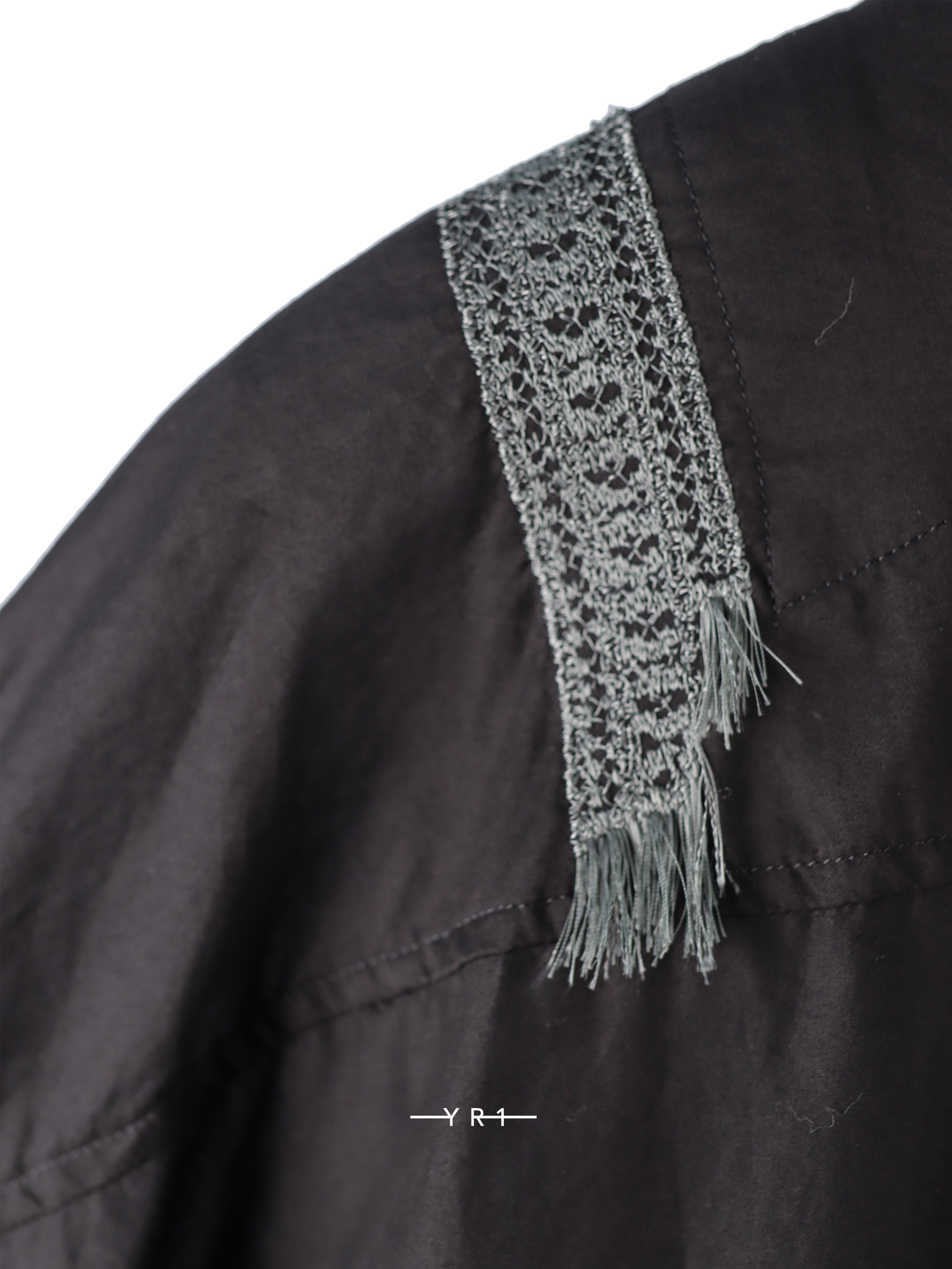 U-Arranged Sleeve V Neck D