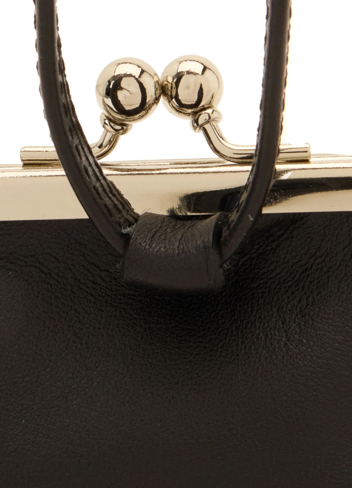 Metal Clasp Necklace