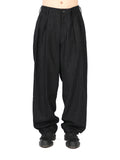 2 Tuck Slim Pants