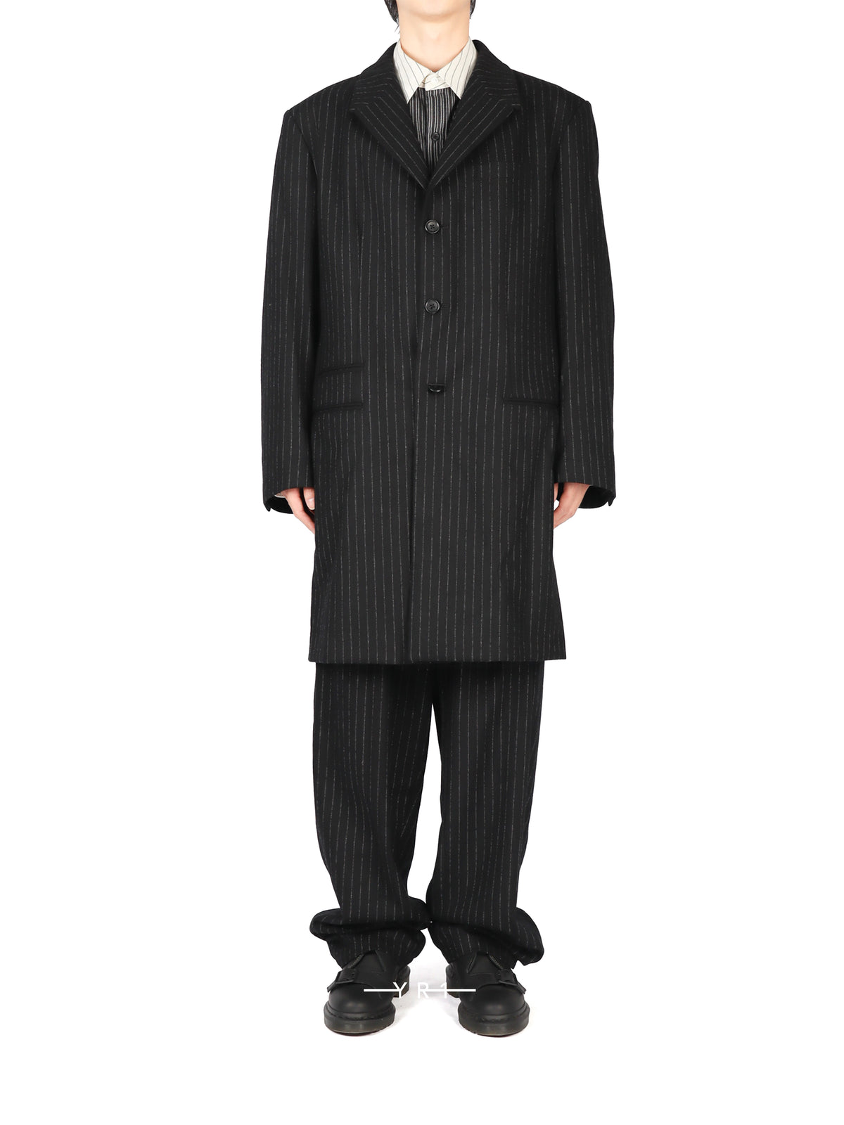 2 Tuck Slim Pants