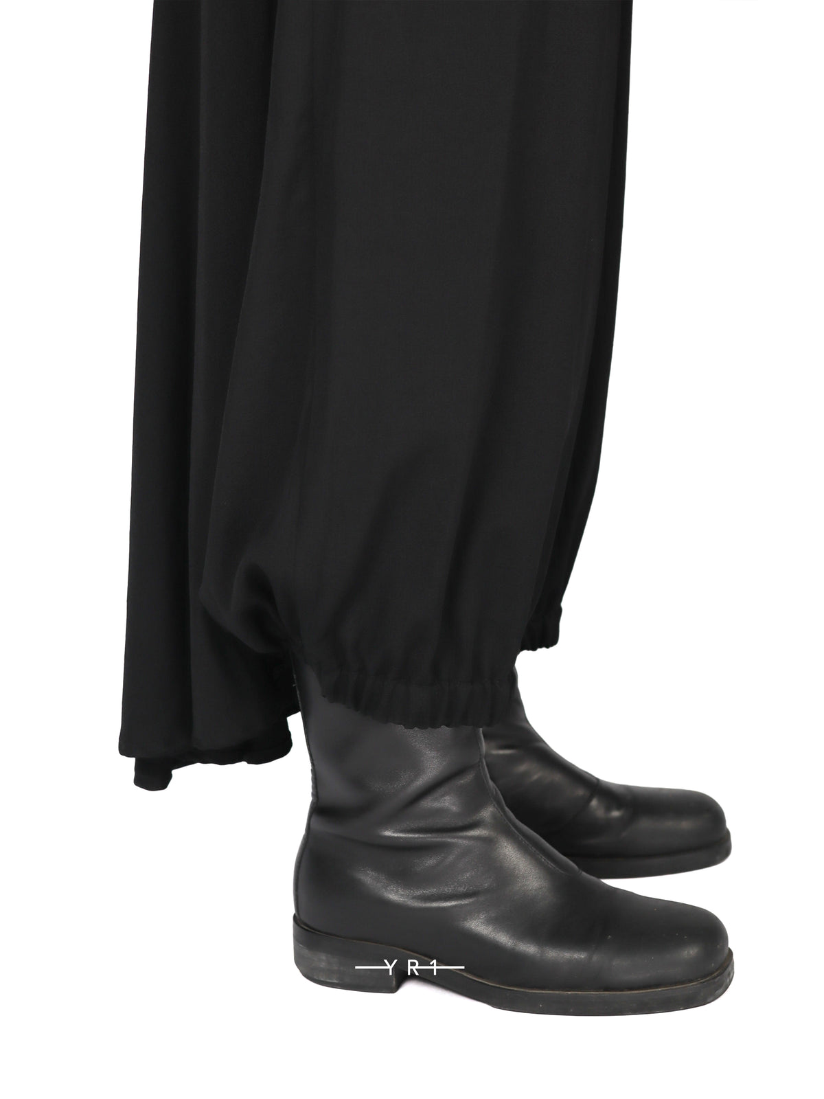 Re Standard Crow Pants
