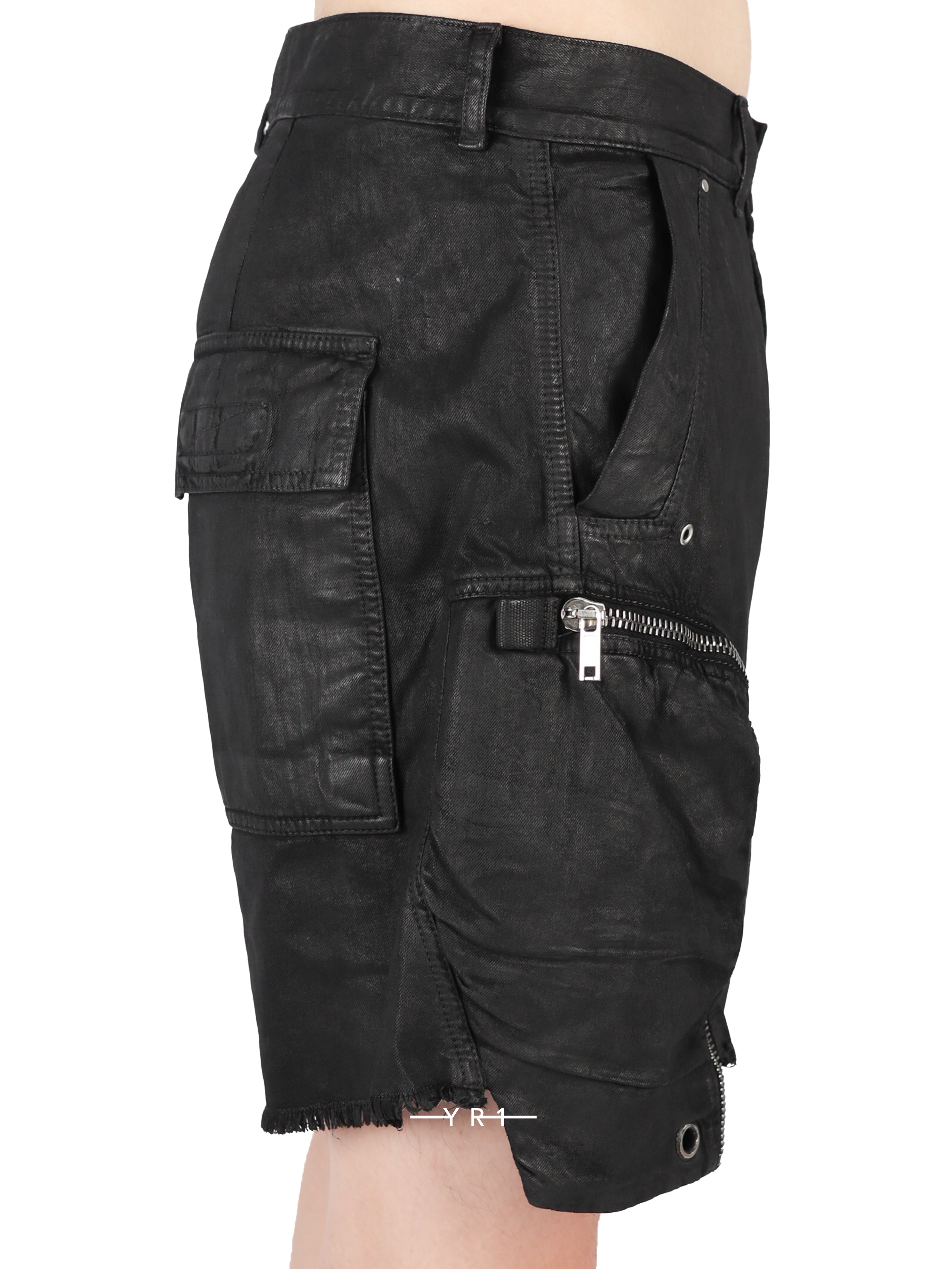 DU Bauhaus Shorts
