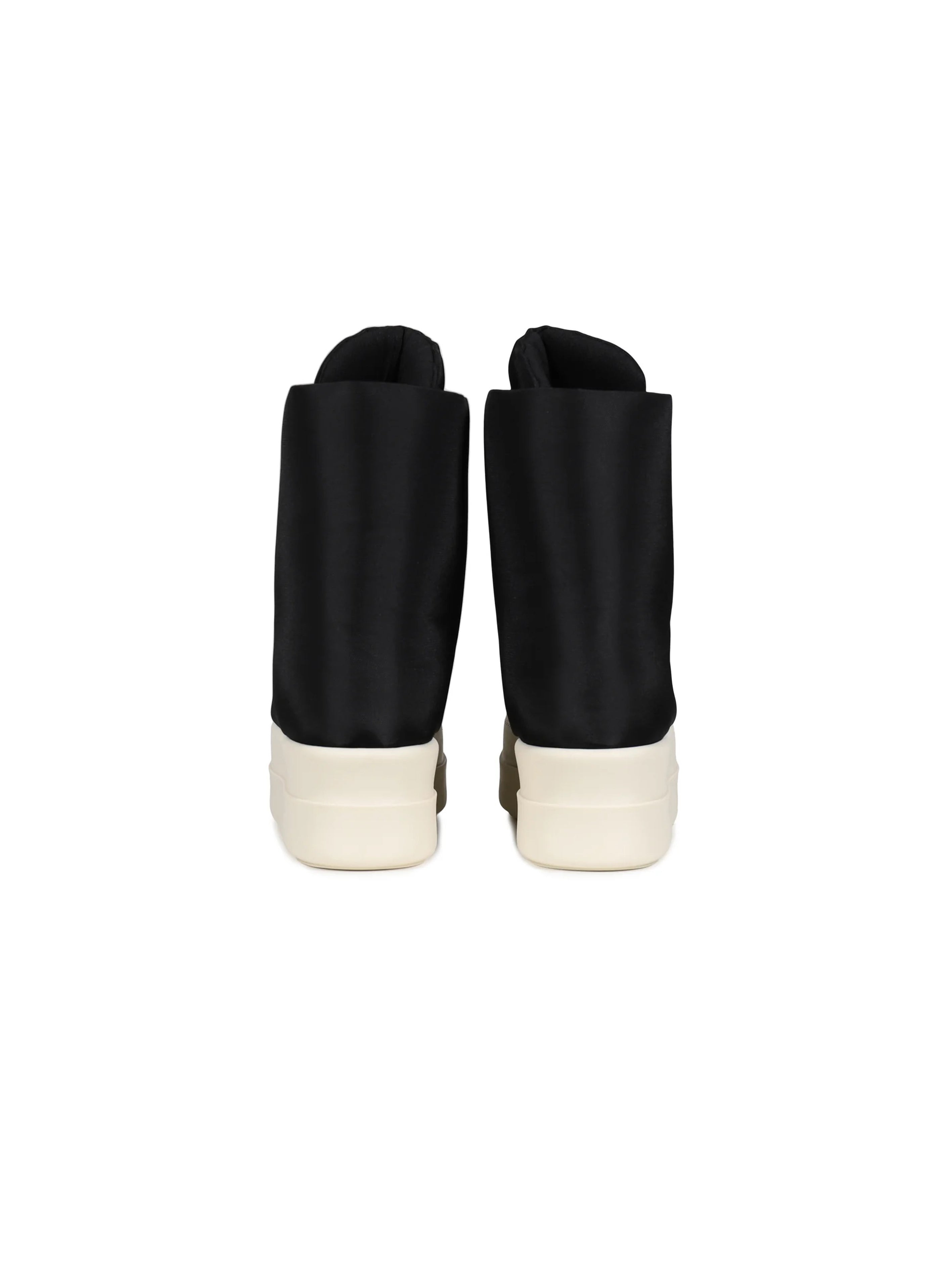 DU Mega Bumper Jumbo Sneaks